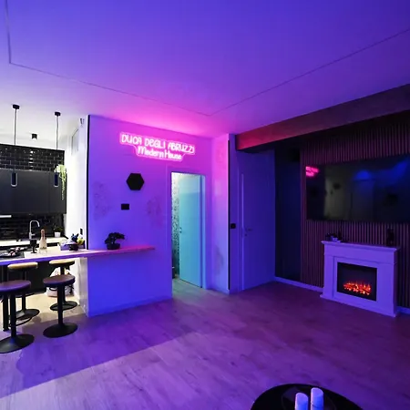 Apartment Duca Degli Abruzzi Modern House Luxury Relax - Vicino Aeroporto - Check In H24 *