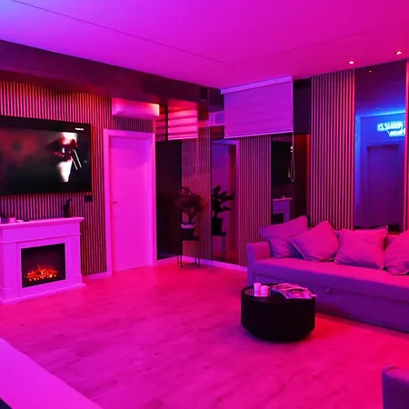 Apartment Duca Degli Abruzzi Modern House Luxury Relax - Vicino Aeroporto - Check In H24 *